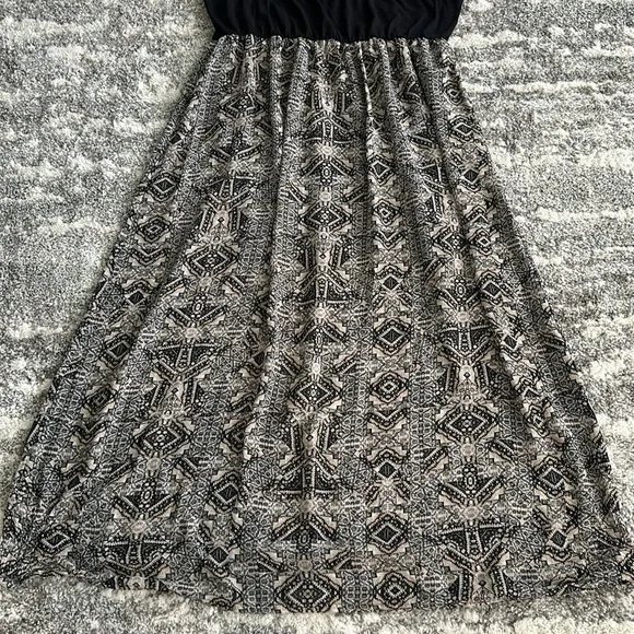 Just Be black and tan tribal maxi dress - Picture 5 of 7